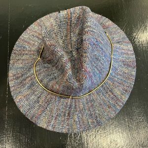 Anthropologie hat